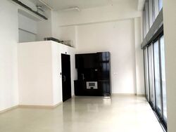 Eon Shenton (D2), Office #388638081